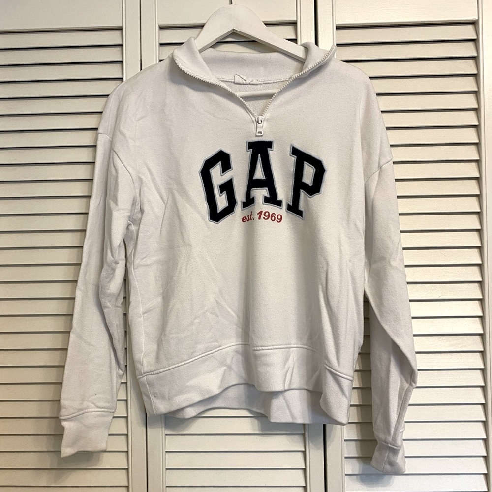 GAP Quarter zip